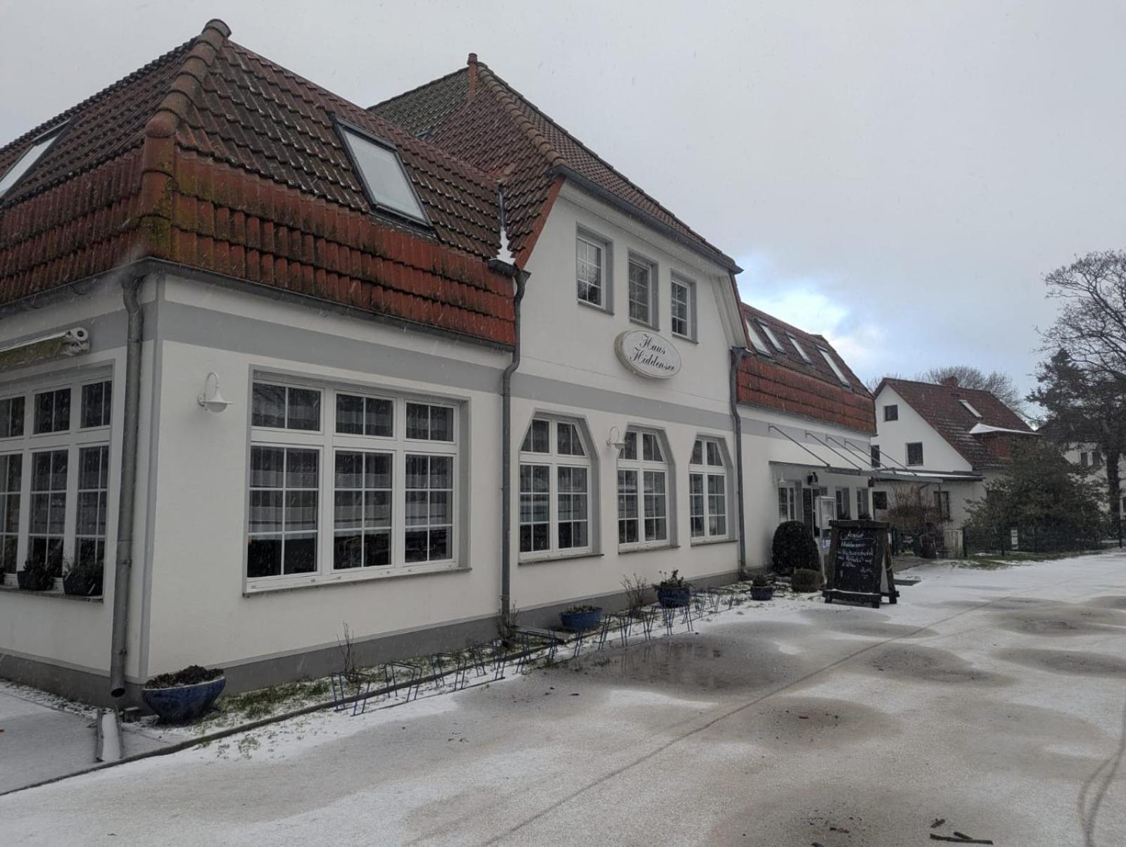 Pension & Restaurant Haus Hiddensee Kloster Eksteriør billede
