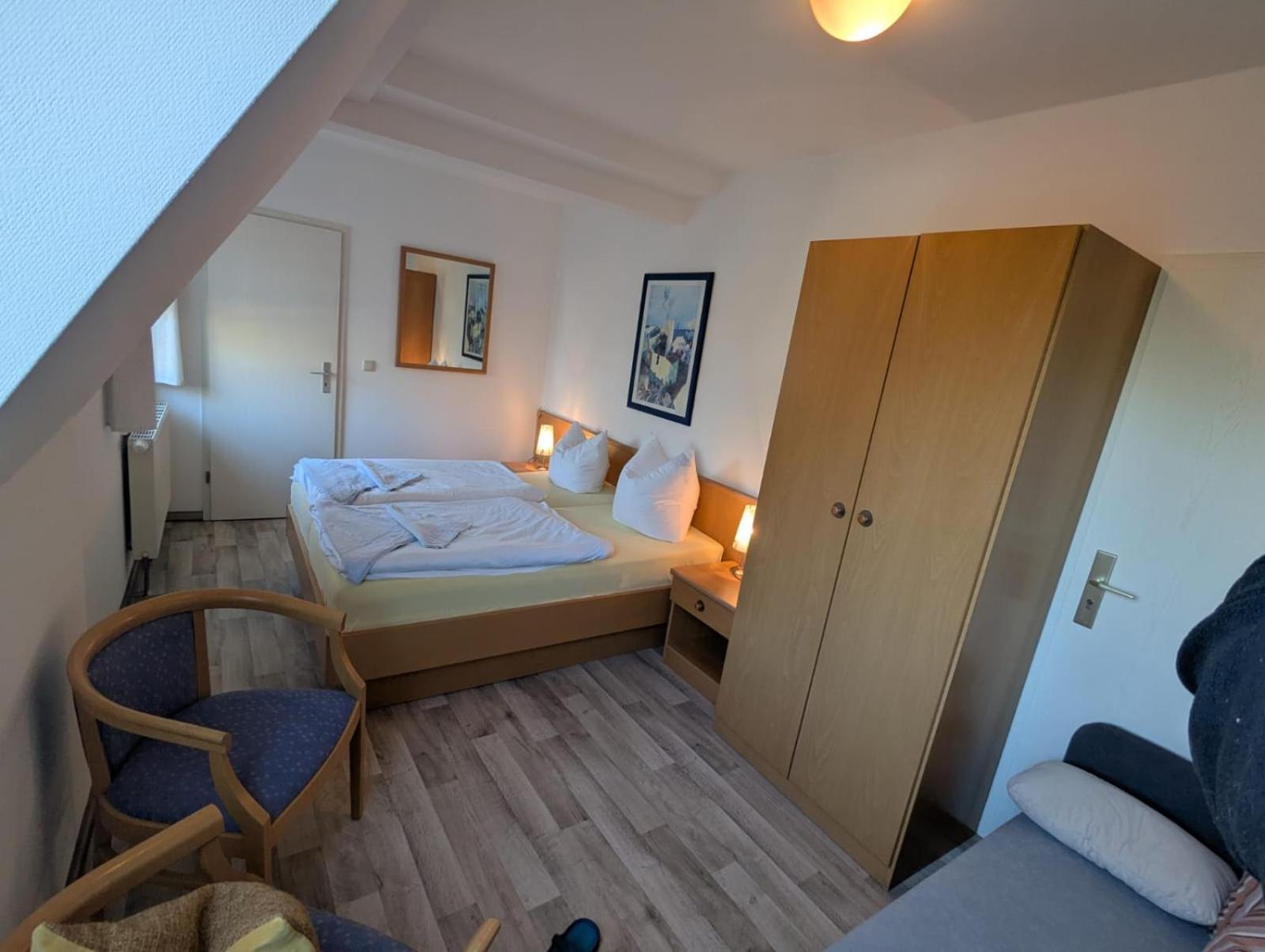 Pension & Restaurant Haus Hiddensee Kloster Eksteriør billede